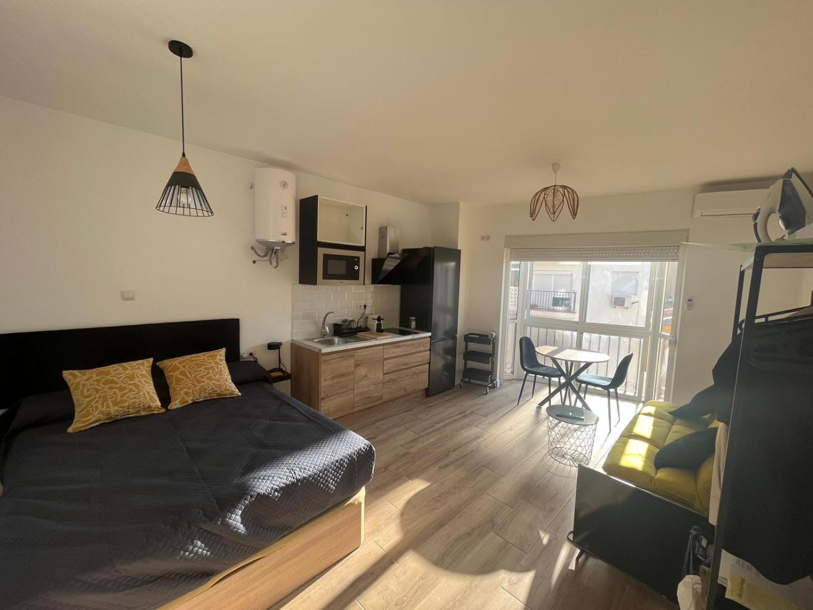Tu Nido En Malaga Apartamento Exterior foto
